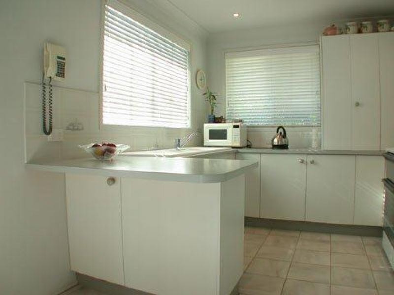 44 Forresters Beach rd, Forresters Beach NSW 2260