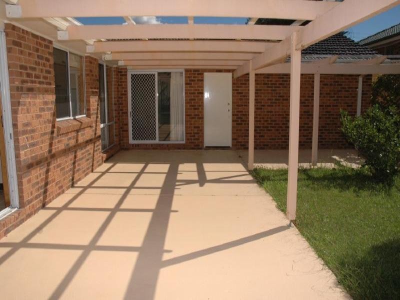 24 Waite St, Bateau Bay NSW 2261