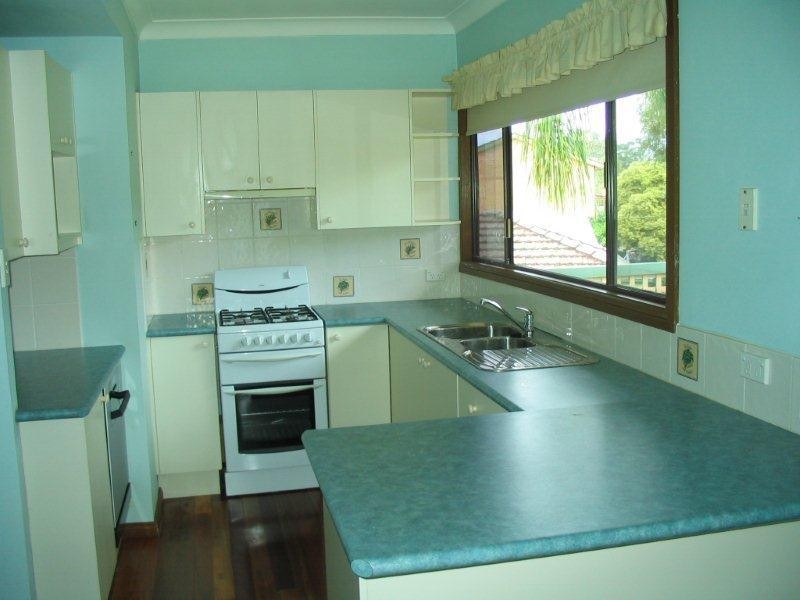 19 Wombat Street, Berkeley Vale NSW 2261