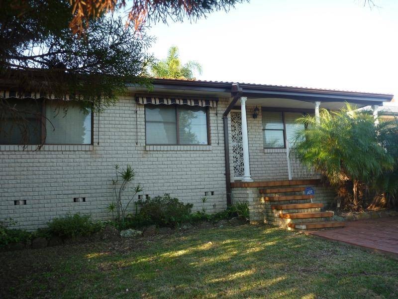 63 Thomas Mitchell Dve, Killarney Vale NSW 2261