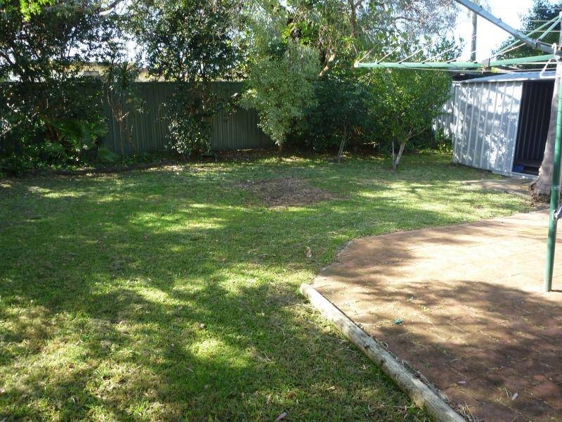 63 Thomas Mitchell Dve, Killarney Vale NSW 2261