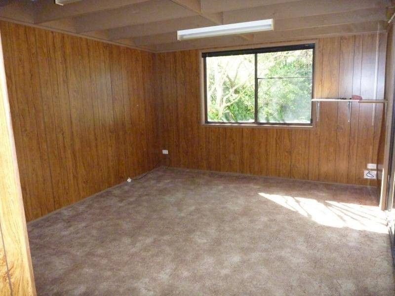 63 Thomas Mitchell Dve, Killarney Vale NSW 2261