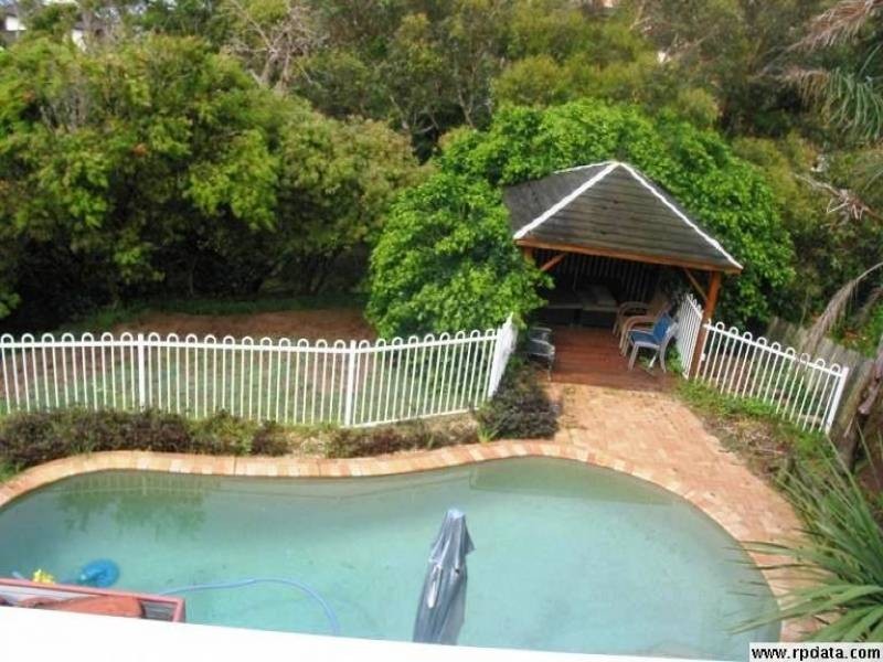 5 Boos Road, Forresters Beach NSW 2260