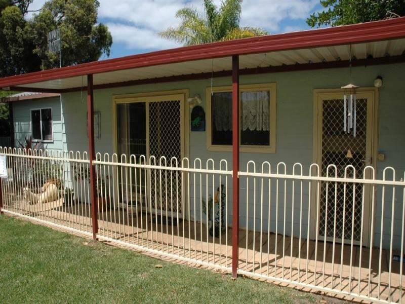 949 The Entrance Road, Forresters Beach NSW 2260