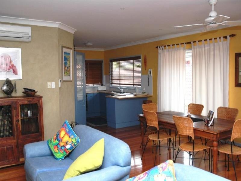49 John Street, Forresters Beach NSW 2260