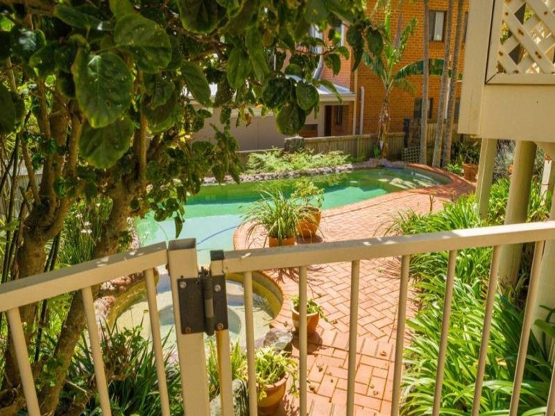 56 Forresters Beach Road, Forresters Beach NSW 2260