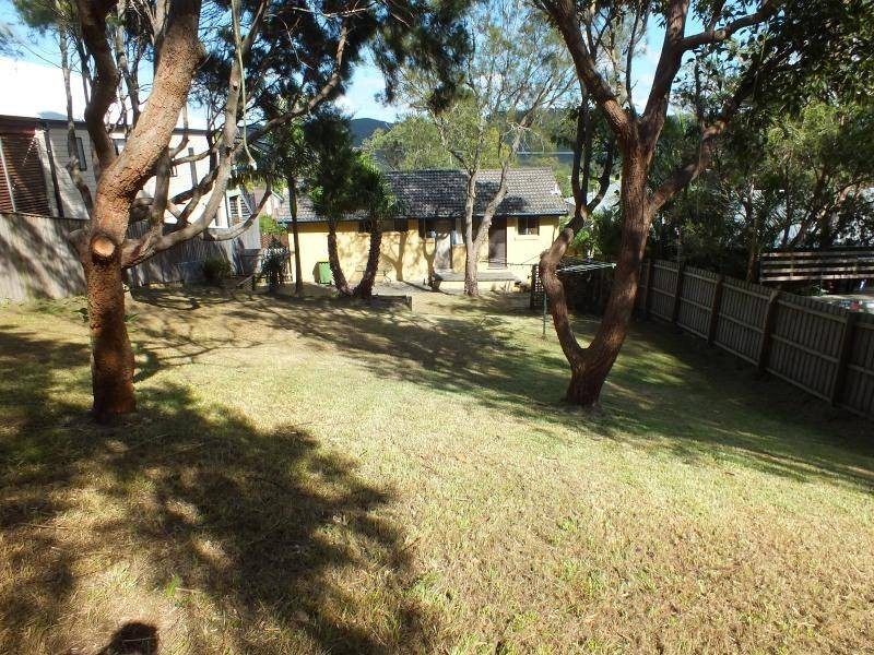 33 Lowanna Avenue, Forresters Beach NSW 2260