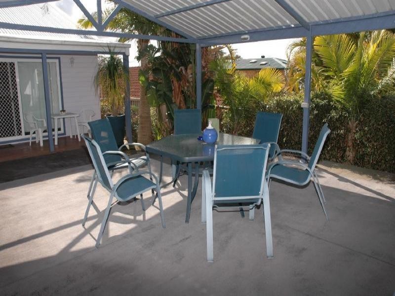 49 John Street, Forresters Beach NSW 2260