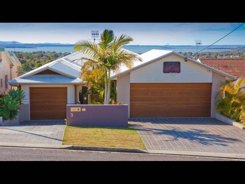 3 Peak Street, Bateau Bay NSW 2261