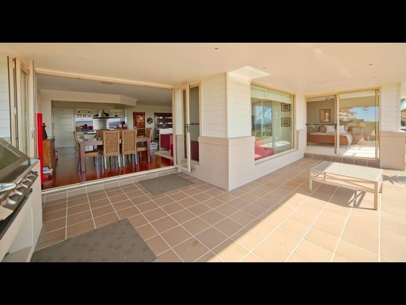 3 Peak Street, Bateau Bay NSW 2261