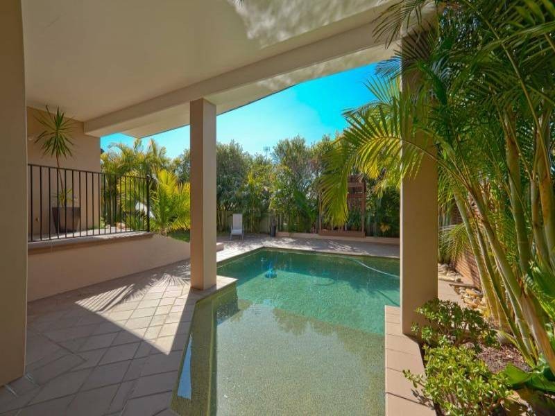 3 Peak Street, Bateau Bay NSW 2261