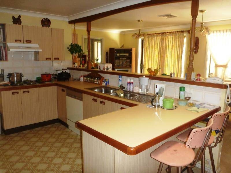 3 Burrawong Street, Bateau Bay NSW 2261