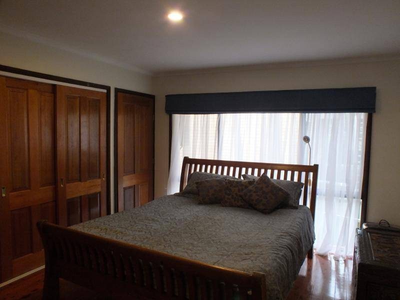 36 Anglers Ave, Bateau Bay NSW 2261