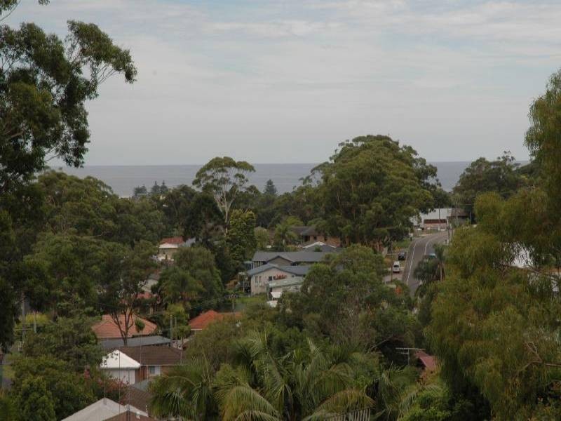 64 Beaufort Rd, Terrigal NSW 2260