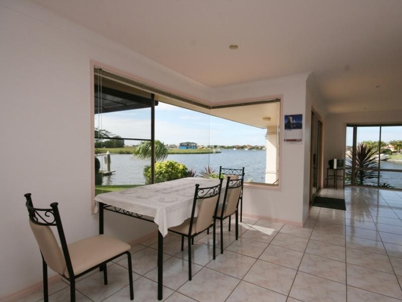 Monterey Keys QLD 4212
