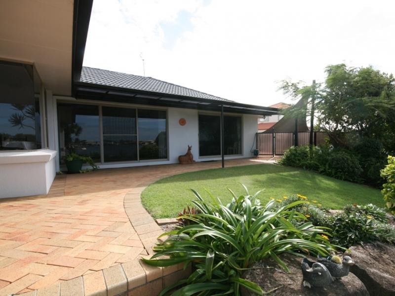 Monterey Keys QLD 4212