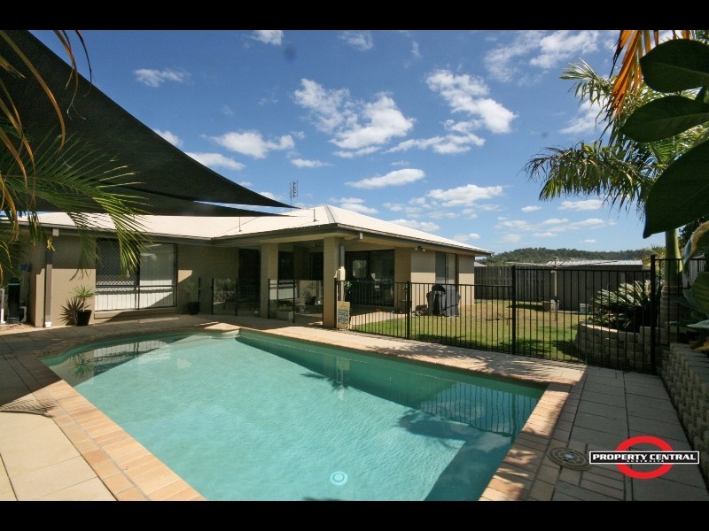 Pacific Pines QLD 4211