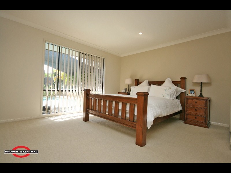 Pacific Pines QLD 4211