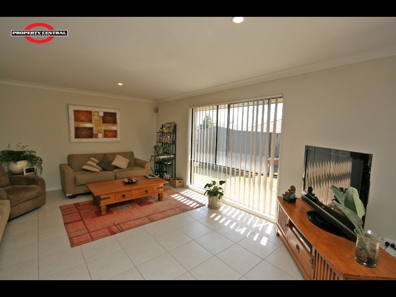 Pacific Pines QLD 4211