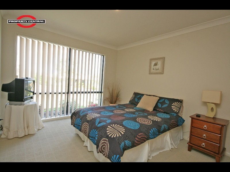 Pacific Pines QLD 4211