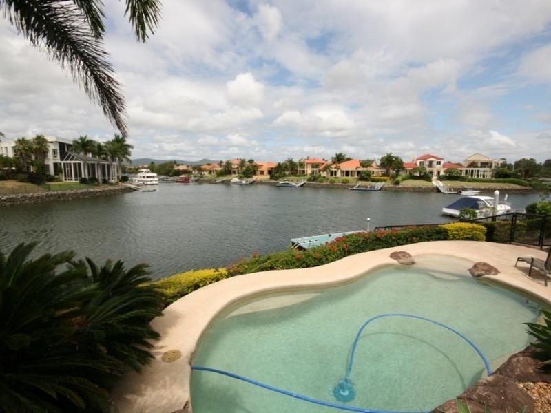 Hope Island QLD 4212