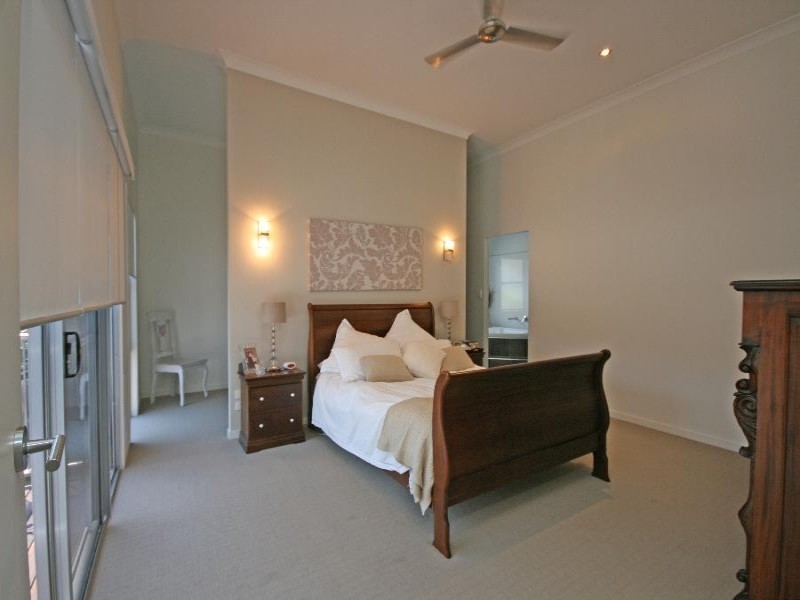 Pacific Pines QLD 4211