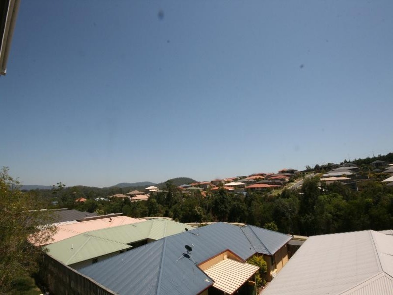 Pacific Pines QLD 4211