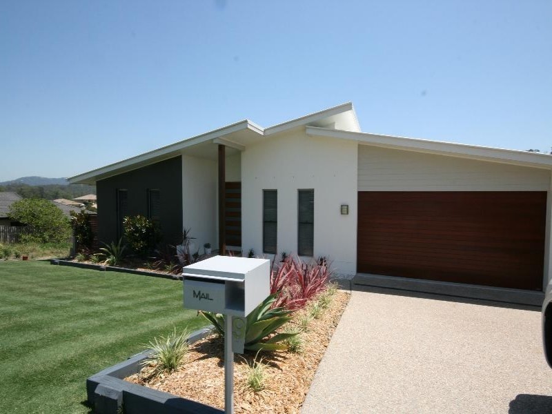 Pacific Pines QLD 4211