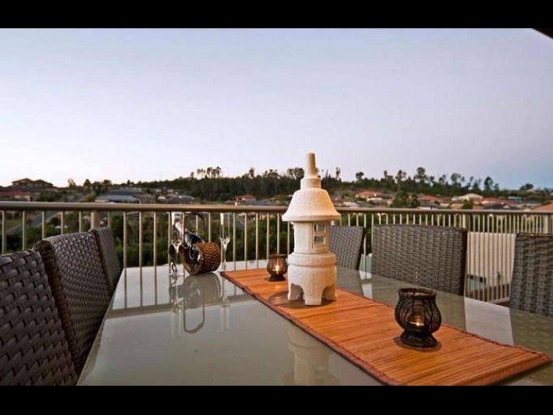 Pacific Pines QLD 4211