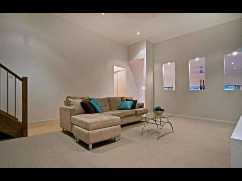 Pacific Pines QLD 4211