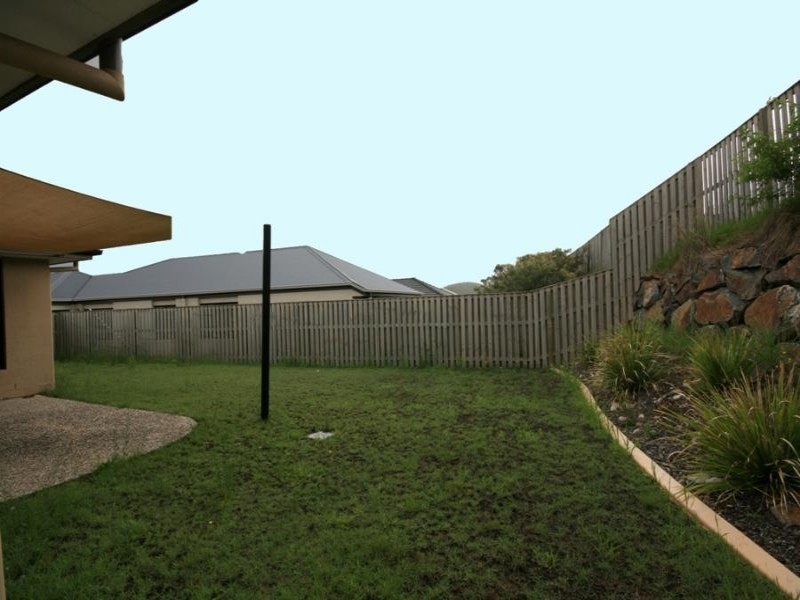Pacific Pines QLD 4211