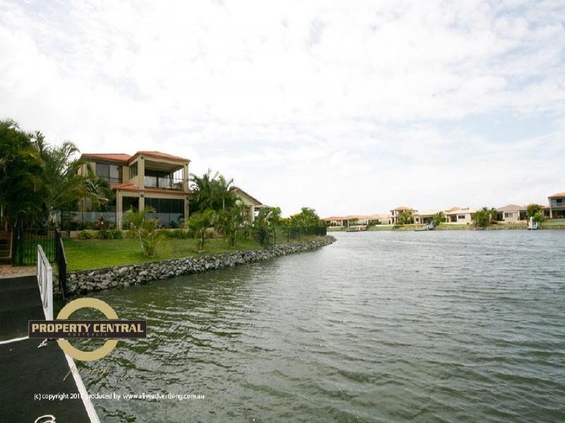 16 Saltair Gr, Monterey Keys QLD 4212