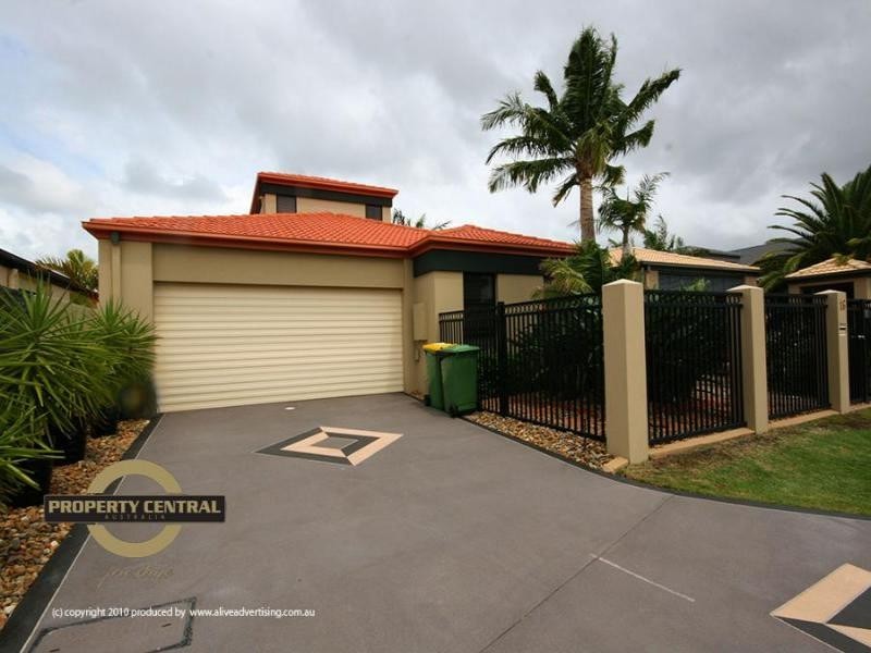 16 Saltair Gr, Monterey Keys QLD 4212