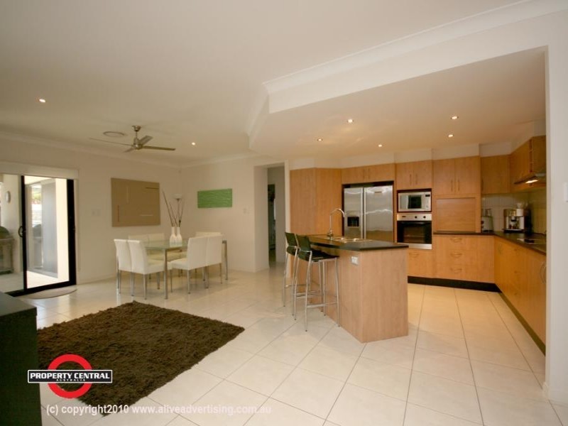 Pacific Pines QLD 4211