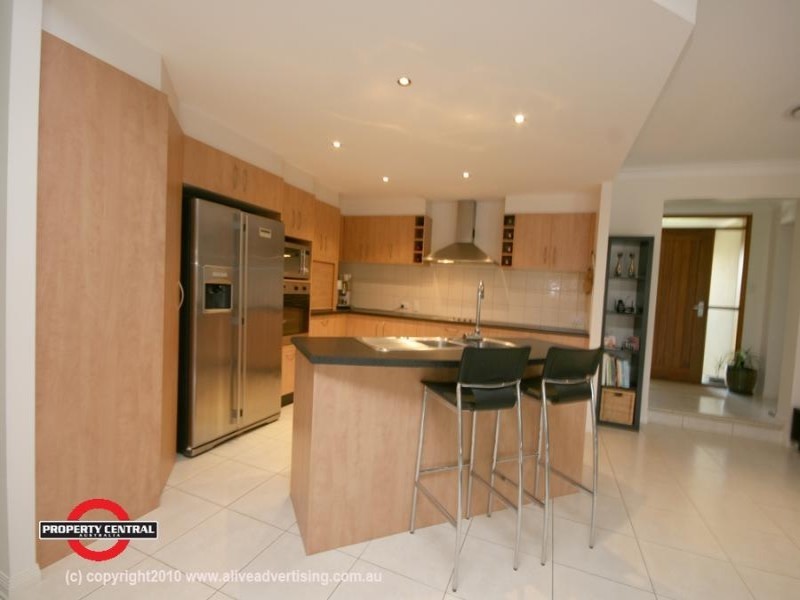 Pacific Pines QLD 4211