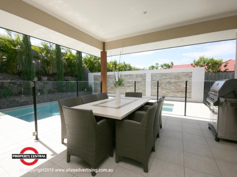 Pacific Pines QLD 4211