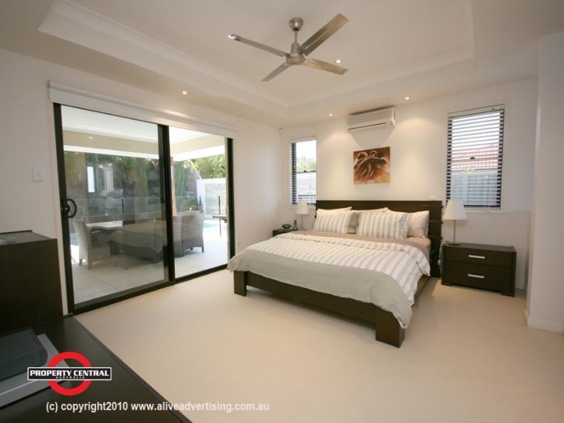 Pacific Pines QLD 4211