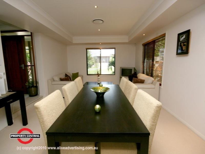 Pacific Pines QLD 4211