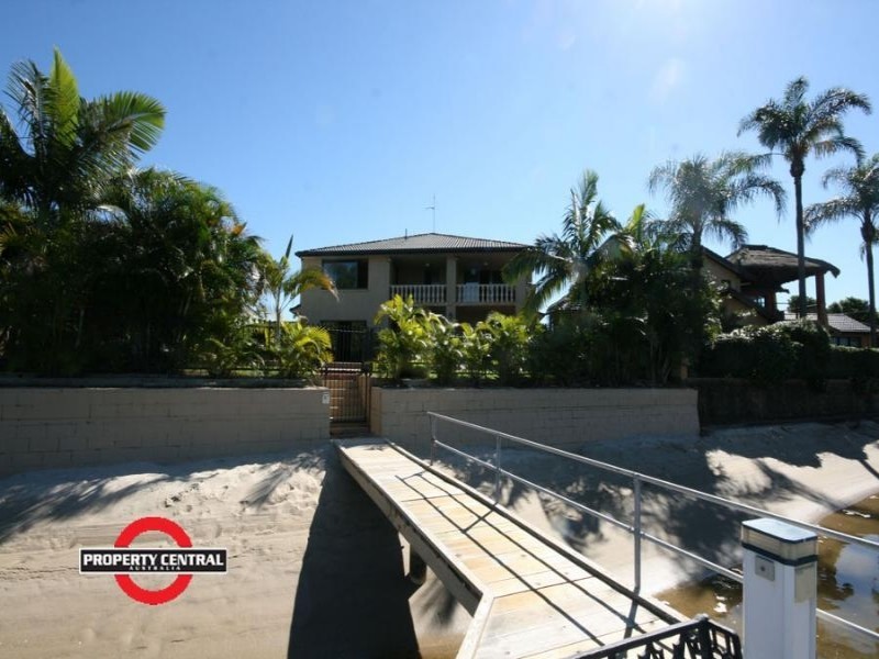 49 Sunrise Bvd., Surfers Paradise QLD 4217