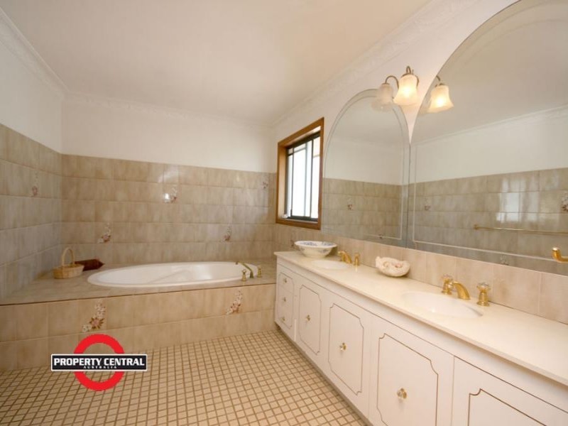 49 Sunrise Bvd., Surfers Paradise QLD 4217