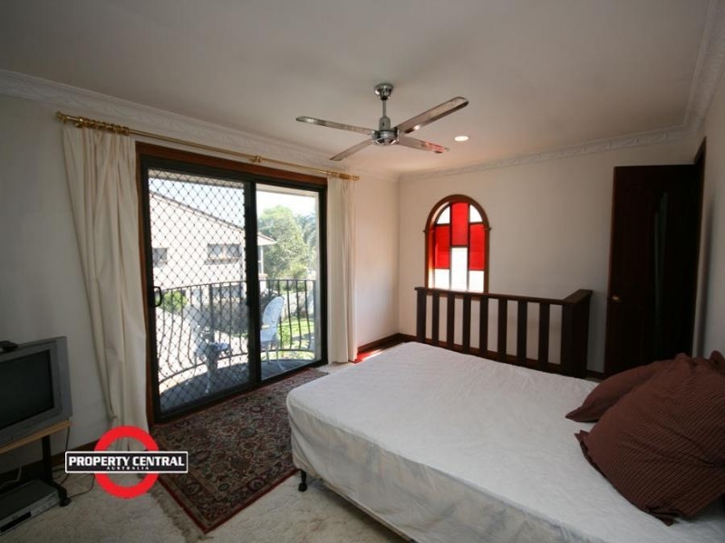 49 Sunrise Bvd., Surfers Paradise QLD 4217