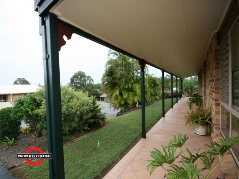 2 Pambula Ct, Helensvale QLD 4212