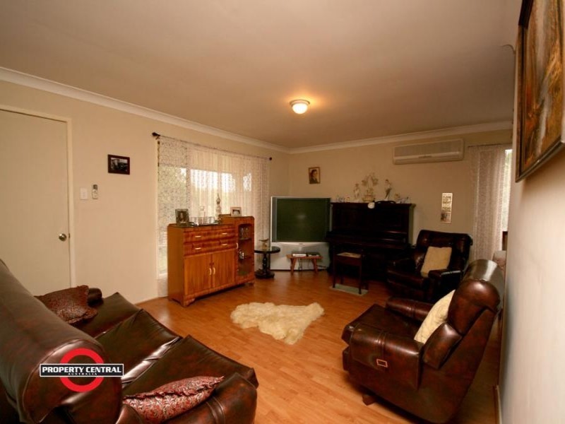 2 Pambula Ct, Helensvale QLD 4212