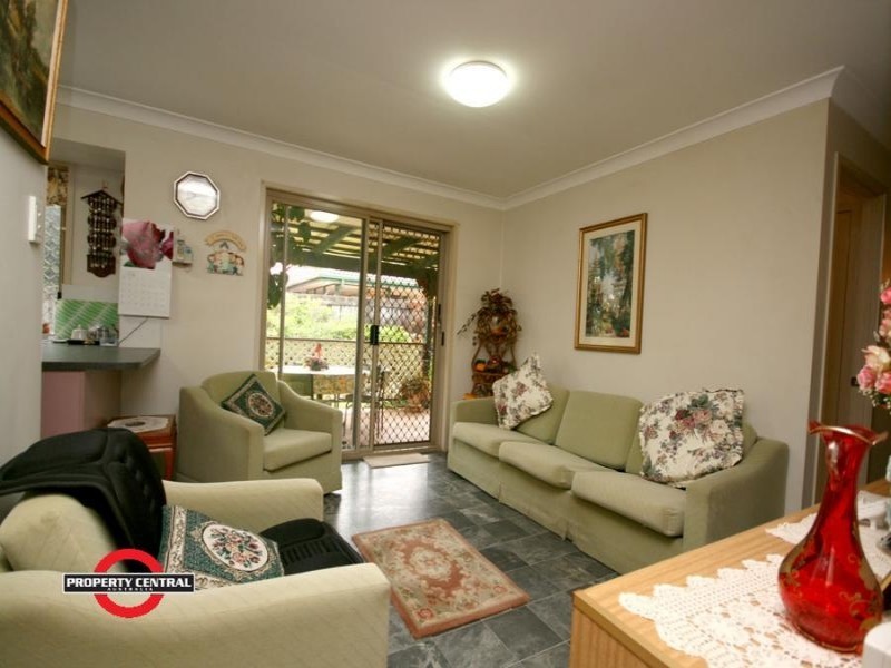2 Pambula Ct, Helensvale QLD 4212