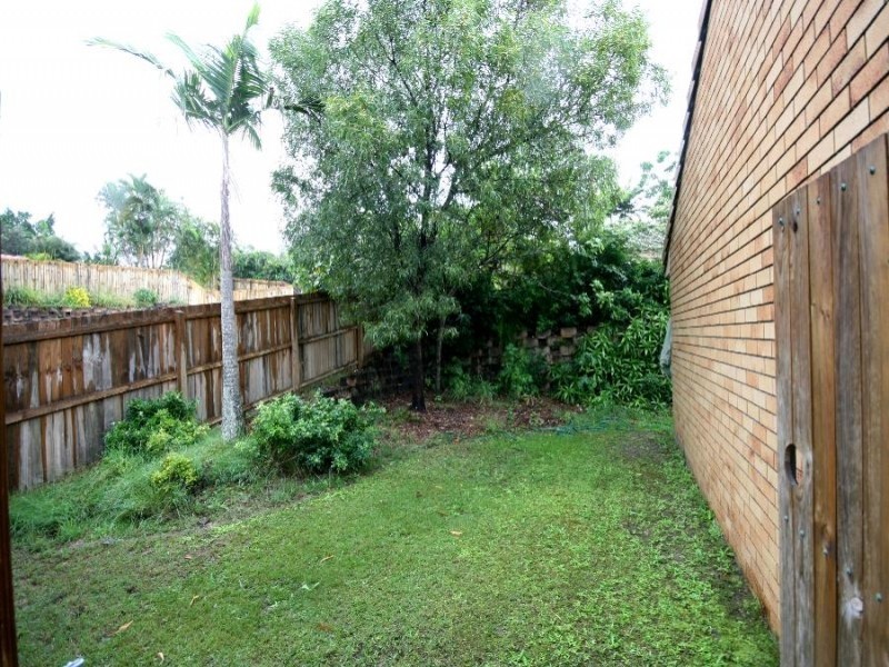 Pacific Pines QLD 4211