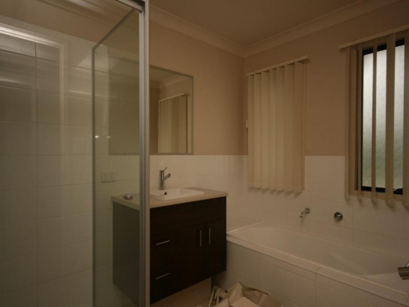 4/44 Careel Close, Helensvale QLD 4212