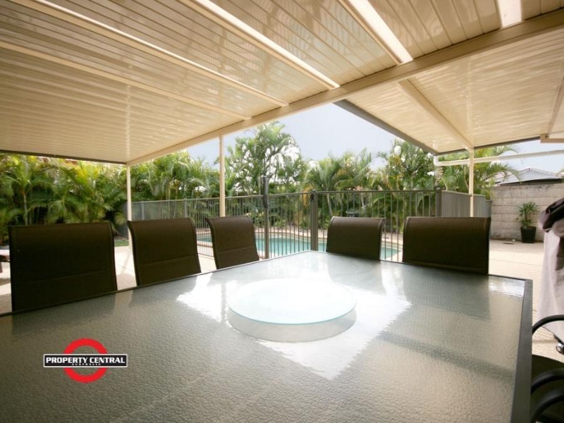 6 Grande Entrance, Monterey Keys QLD 4212