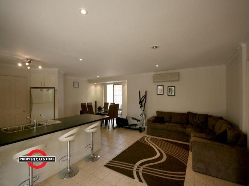 6 Grande Entrance, Monterey Keys QLD 4212