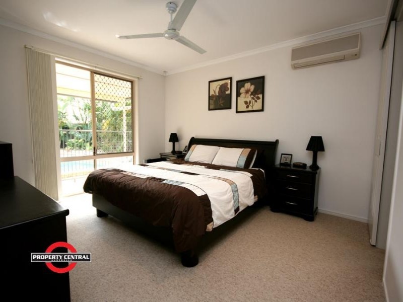 6 Grande Entrance, Monterey Keys QLD 4212