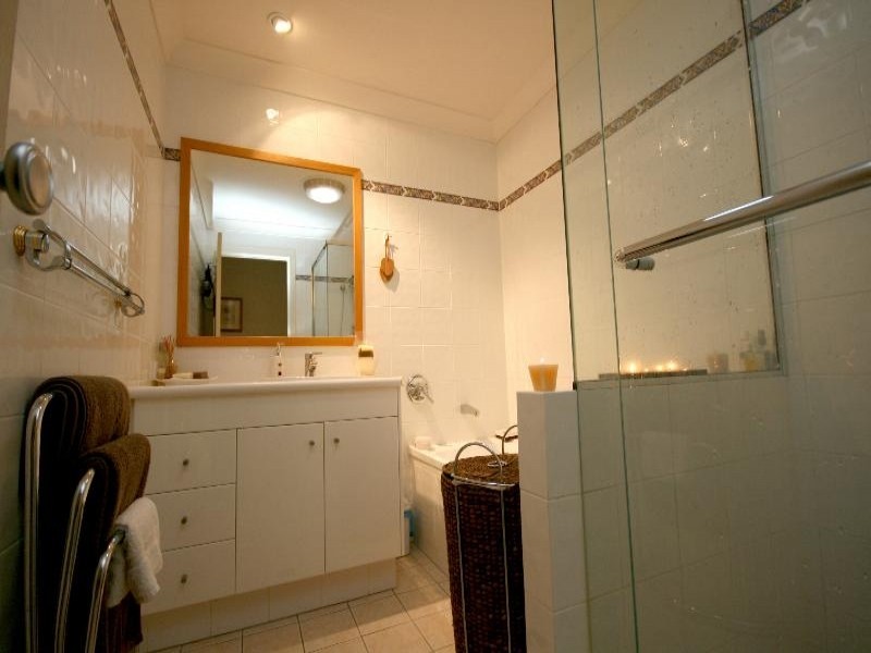 Carrara QLD 4211